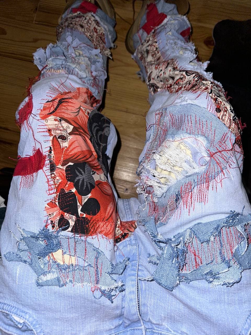 «Rö$e» jeans